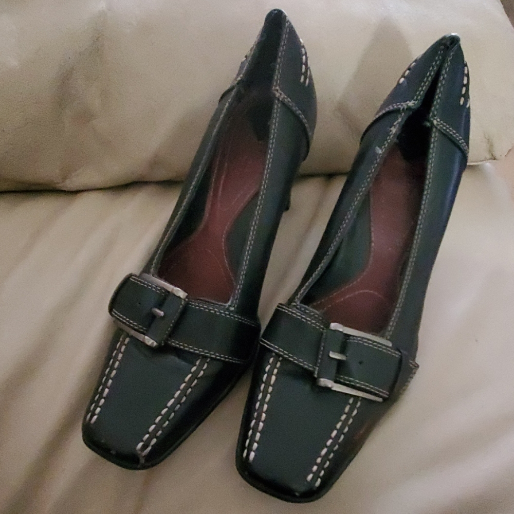 Like new Brina by Aerosoles size 6m